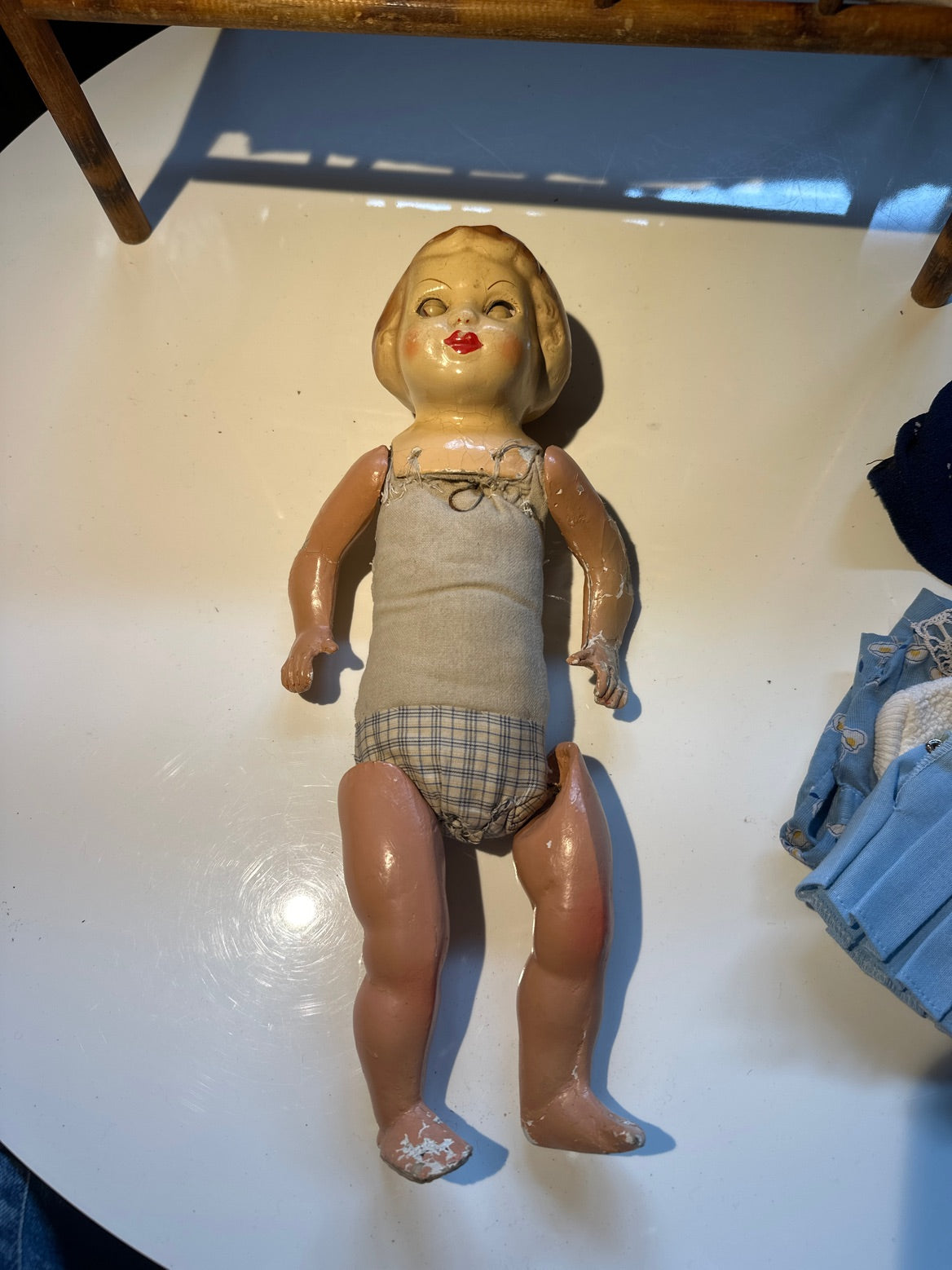 Dukkeseng med dukke